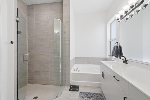 Villa ou maison à vendre à Miami, Floride: 4 chambres, 216.65 m2 № 2085516 - photo 26