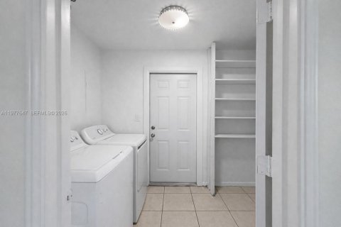 Appartement à louer à Tamarac, Floride: 2 chambres, 111.58 m2 № 2041726 - photo 16