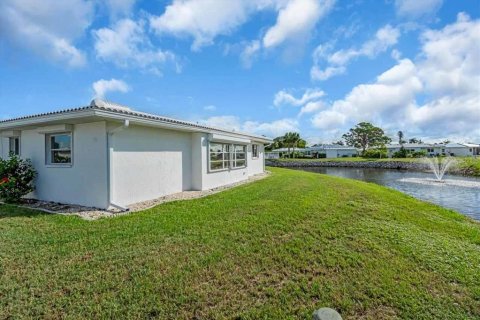 Villa ou maison à vendre à Venice, Floride: 2 chambres, 121.79 m2 № 1856637 - photo 30