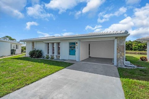 Villa ou maison à vendre à Venice, Floride: 2 chambres, 121.79 m2 № 1856637 - photo 2