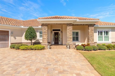 Villa ou maison à vendre à New Smyrna Beach, Floride: 3 chambres, 261.15 m2 № 2430498 - photo 2