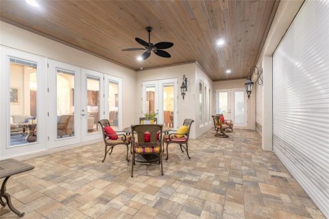 Villa ou maison à vendre à New Smyrna Beach, Floride: 3 chambres, 261.15 m2 № 2430498 - photo 16
