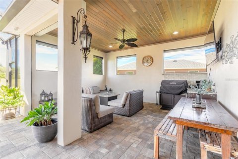 Villa ou maison à vendre à New Smyrna Beach, Floride: 3 chambres, 261.15 m2 № 2430498 - photo 11