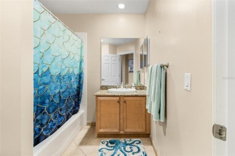 Copropriété à louer à Englewood, Floride: 3 chambres, 160.63 m2 № 2383764 - photo 12