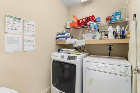Copropriété à louer à Englewood, Floride: 3 chambres, 160.63 m2 № 2383764 - photo 15