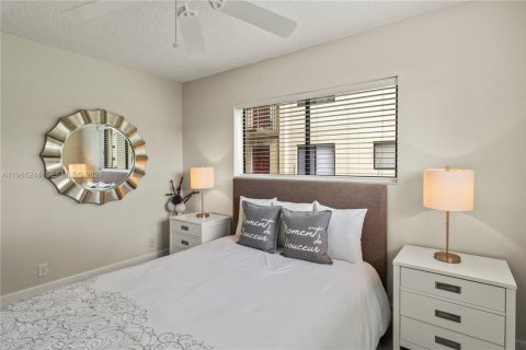 Купить кондоминиум в Делрей-Бич, Флорида 2 спальни, 97.55м2, № 2030661 - фото 13