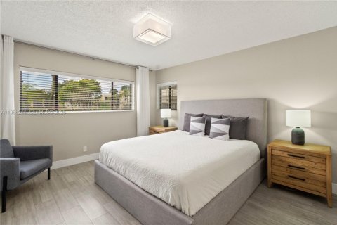 Купить кондоминиум в Делрей-Бич, Флорида 2 спальни, 97.55м2, № 2030661 - фото 16