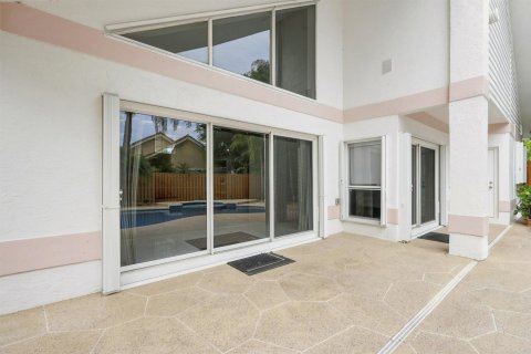 Casa en venta en West Palm Beach, Florida, 3 dormitorios, 235.32 m2 № 2385490 - foto 13