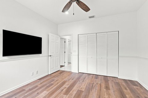 Casa en venta en West Palm Beach, Florida, 3 dormitorios, 235.32 m2 № 2385490 - foto 30