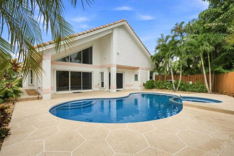 Casa en venta en West Palm Beach, Florida, 3 dormitorios, 235.32 m2 № 2385490 - foto 18