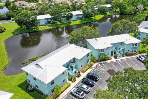 Condo in Port St. Lucie, Florida, 2 bedrooms  № 2376192 - photo 30