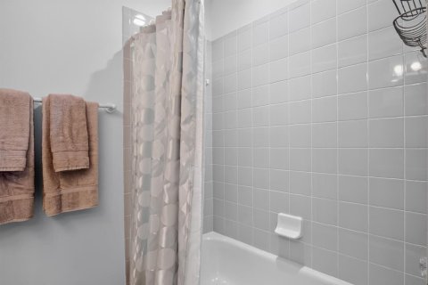 Condo in Port St. Lucie, Florida, 2 bedrooms  № 2376192 - photo 16