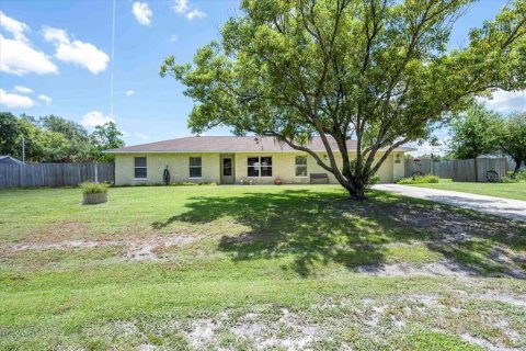 Villa ou maison à vendre à Mulberry, Floride: 3 chambres, 123.37 m2 № 1849808 - photo 2