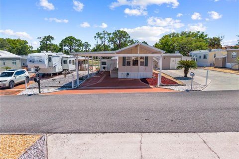 Appartement à louer à Haines City, Floride: 1 chambre, 48.12 m2 № 2418860 - photo 3