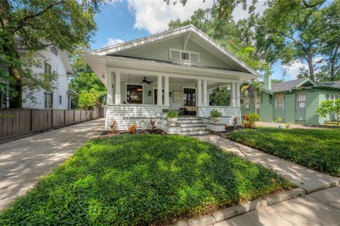 House in Tampa, Florida 3 bedrooms, 177.81 sq.m. № 1853304 - photo 3