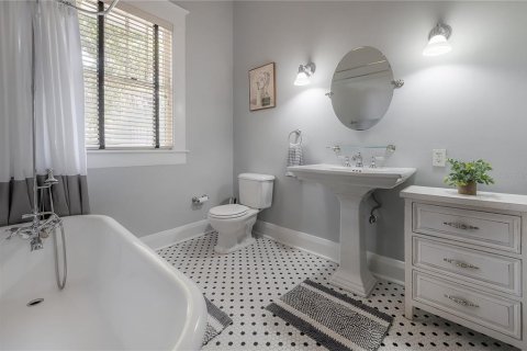 House in Tampa, Florida 3 bedrooms, 177.81 sq.m. № 1853304 - photo 21