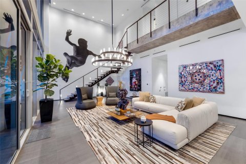 Condo à Miami, Floride, 3 chambres  № 2080032