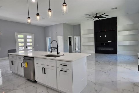 Villa ou maison à vendre à Eustis, Floride: 4 chambres, 247.12 m2 № 1916012 - photo 20