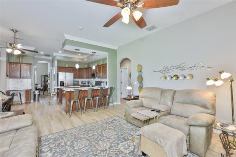 Villa ou maison à vendre à Land O' Lakes, Floride: 4 chambres, 246.93 m2 № 2195630 - photo 19