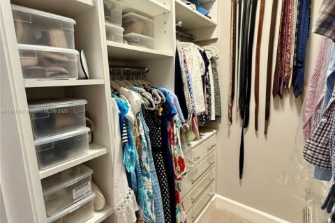 Condominio en venta en North Miami Beach, Florida, 1 dormitorio, 66.89 m2 № 2055336 - foto 20