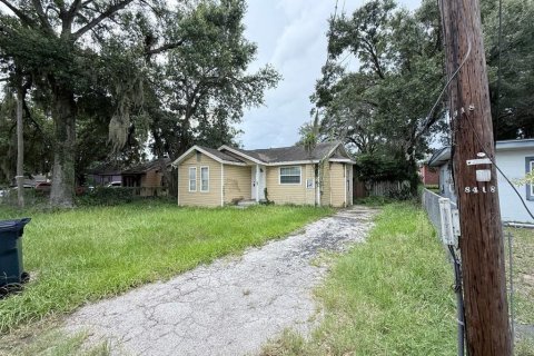 Villa ou maison à vendre à Tampa, Floride: 2 chambres, 98.66 m2 № 2156924 - photo 1
