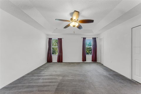 House in Orlando, Florida 4 bedrooms, 268.02 sq.m. № 1586805 - photo 25