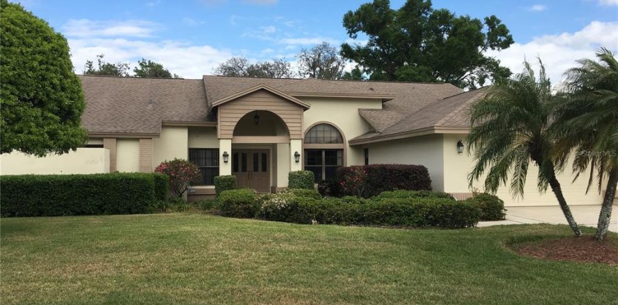 Villa ou maison à Plant City, Floride 4 chambres, 263.29 m2 № 1584698