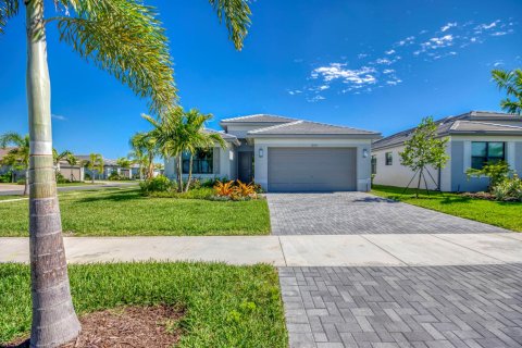 Villa ou maison à vendre à Port St. Lucie, Floride: 2 chambres, 125.88 m2 № 2082404 - photo 2
