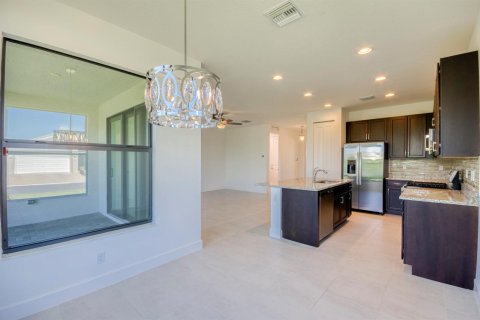 Villa ou maison à vendre à Port St. Lucie, Floride: 2 chambres, 125.88 m2 № 2082404 - photo 12