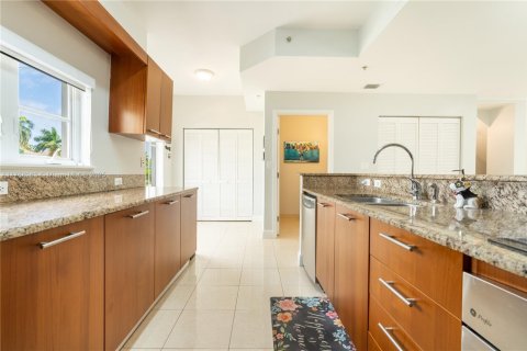 Adosado en venta en Aventura, Florida, 2 dormitorios, 162.11 m2 № 1732030 - foto 11