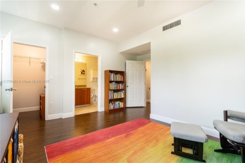 Adosado en venta en Aventura, Florida, 2 dormitorios, 162.11 m2 № 1732030 - foto 28