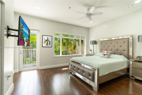 Adosado en venta en Aventura, Florida, 2 dormitorios, 162.11 m2 № 1732030 - foto 23