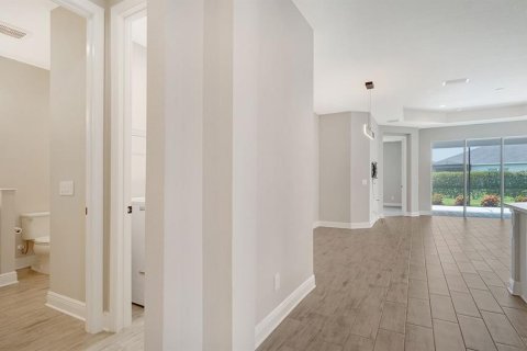 Купить виллу или дом в Парриш, Флорида 6 комнат, 141.68м2, № 1838303 - фото 5