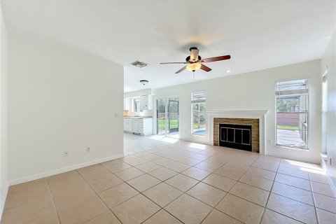 Villa ou maison à louer à Lake Mary, Floride: 4 chambres, 152.36 m2 № 2148538 - photo 28