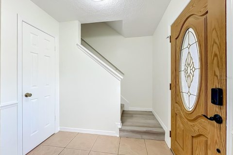 Villa ou maison à louer à Lake Mary, Floride: 4 chambres, 152.36 m2 № 2148538 - photo 8