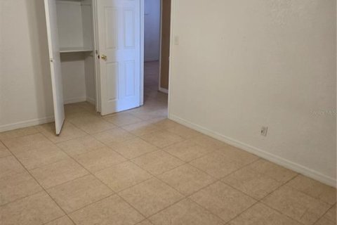 Villa ou maison à vendre à Tampa, Floride: 4 chambres, 185.9 m2 № 1909217 - photo 12