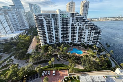 Copropriété à louer à Miami, Floride: 1 chambre, 62.34 m2 № 2252548 - photo 14