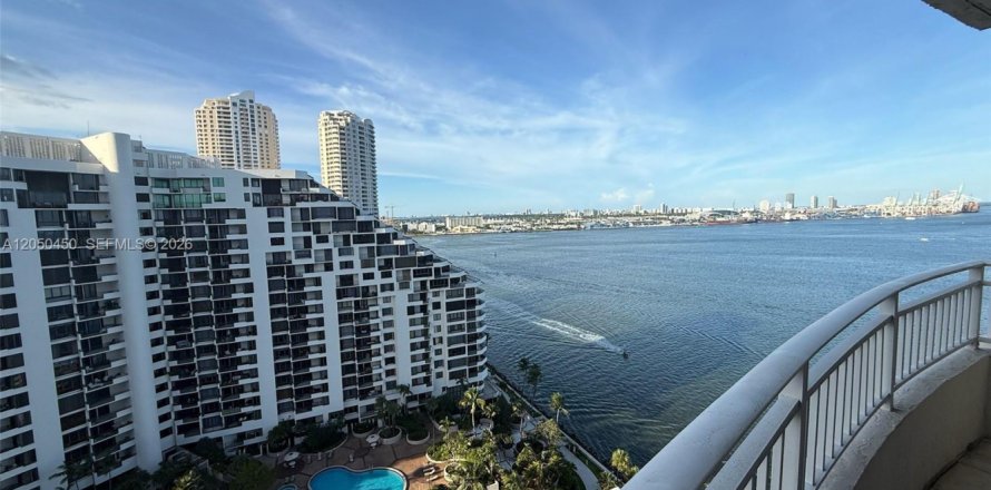 Condo à Miami, Floride, 1 chambre № 2252548