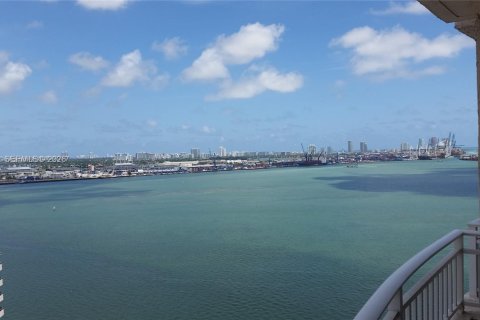 Copropriété à louer à Miami, Floride: 1 chambre, 62.34 m2 № 2252548 - photo 2
