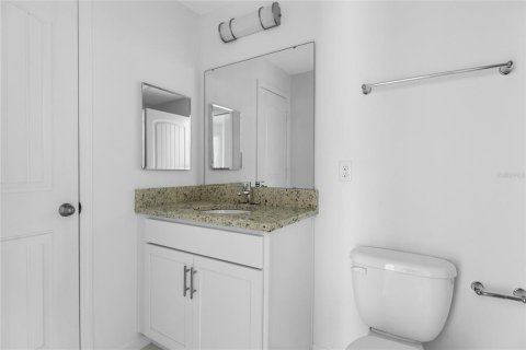 Casa en venta en Kissimmee, Florida, 4 dormitorios, 162.3 m2 № 1636608 - foto 7