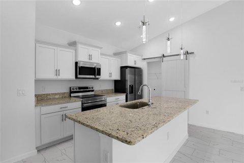 Casa en venta en Kissimmee, Florida, 4 dormitorios, 162.3 m2 № 1636608 - foto 8