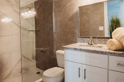 Condominio en alquiler en Winter Park, Florida, 1 dormitorio, 77.57 m2 № 1914064 - foto 14