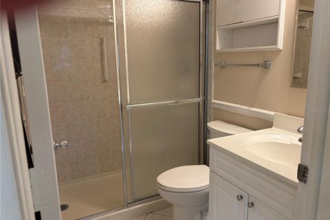 House in Clearwater, Florida 2 bedrooms, 86.86 sq.m. № 2200796 - photo 16