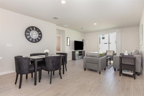Villa ou maison à vendre à Parrish, Floride: 4 chambres, 156.08 m2 № 1745320 - photo 6
