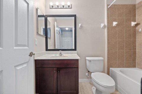 Townhouse in Ocoee, Florida 3 bedrooms, 170.57 sq.m. № 1678031 - photo 30