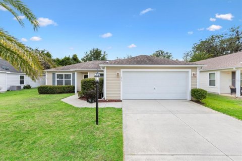 Casa en The Villages, Florida 3 dormitorios, 129.13 m2 № 2110092