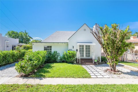 Villa ou maison à Miami, Floride 3 chambres, 120.77 m2 № 2256749
