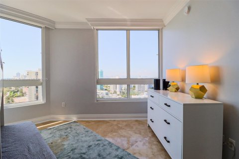 Copropriété à louer à Miami Beach, Floride: 3 chambres, 163.6 m2 № 1867720 - photo 16