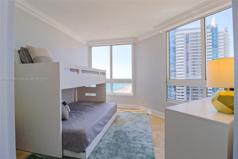 Copropriété à louer à Miami Beach, Floride: 3 chambres, 163.6 m2 № 1867720 - photo 13