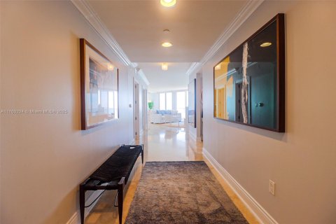 Copropriété à louer à Miami Beach, Floride: 3 chambres, 163.6 m2 № 1867720 - photo 3